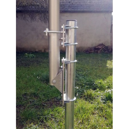 SUPINC60 - Support inclinable pour mât de 60 mm